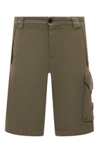 Load image into Gallery viewer, CP Company Twill Stretch Cargo Shorts In Seneca
