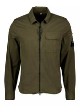Load image into Gallery viewer, Cp Company Gabardine Zip Overshirt In Ivy Green
