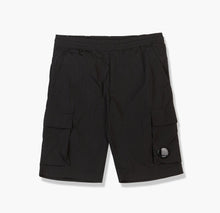 Load image into Gallery viewer, CP Company Chrome-R Cargo Shorts In Black
