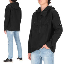 Load image into Gallery viewer, Cp Company Quarter Zip Overshirt In Black
