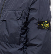 Load image into Gallery viewer, Stone Island Garment Dyed Crinkle Reps R-Ny With Primaloft-Tc In Navy
