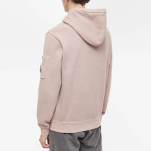 Load image into Gallery viewer, Cp Company Garment Dyed Overhead Lens Hoodie In Bark
