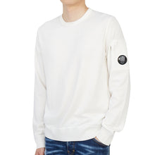 Load image into Gallery viewer, Cp Company Cotton Crepe Lens Knitted Sweatshirt in White
