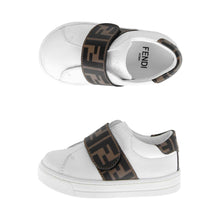 Load image into Gallery viewer, Fendi FF Junior Leather Trainers In White
