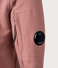 Load image into Gallery viewer, Cp Company Heavy Lens Overhead Hoodie In Cedar Wood
