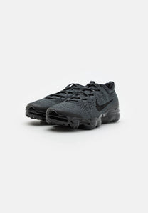 Nike Air Vapormax 2023 Fly Knit in Black/Anthracite