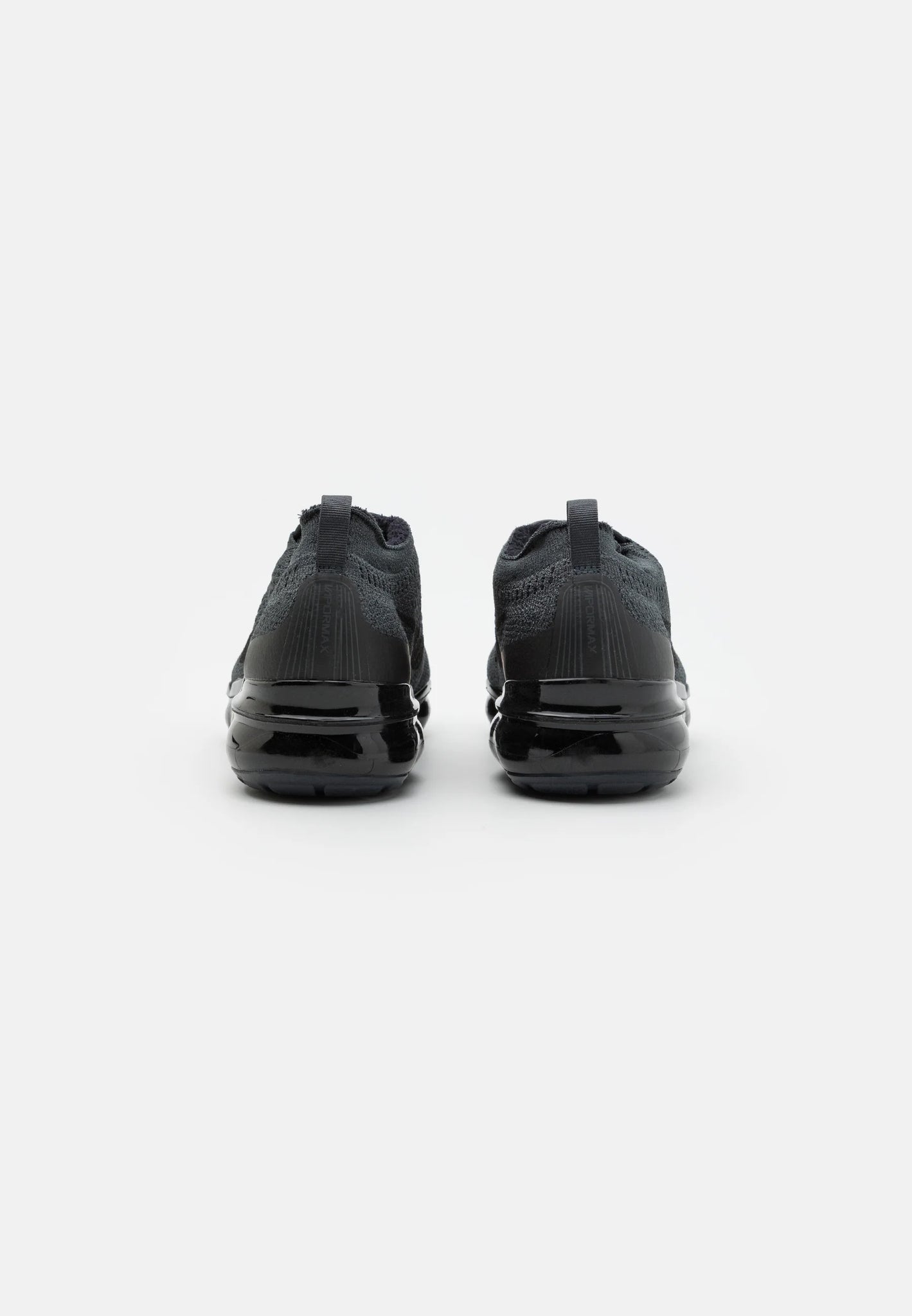 Nike Air Vapormax 2023 Fly Knit in Black Anthracite TET Clothing