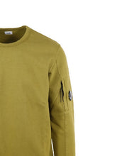 Load image into Gallery viewer, Cp Company Lens Light Fleece Sweatshirt In Moss Green
