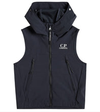 Load image into Gallery viewer, Cp Company Junior Shell-R Goggle Logo Gilet Navy

