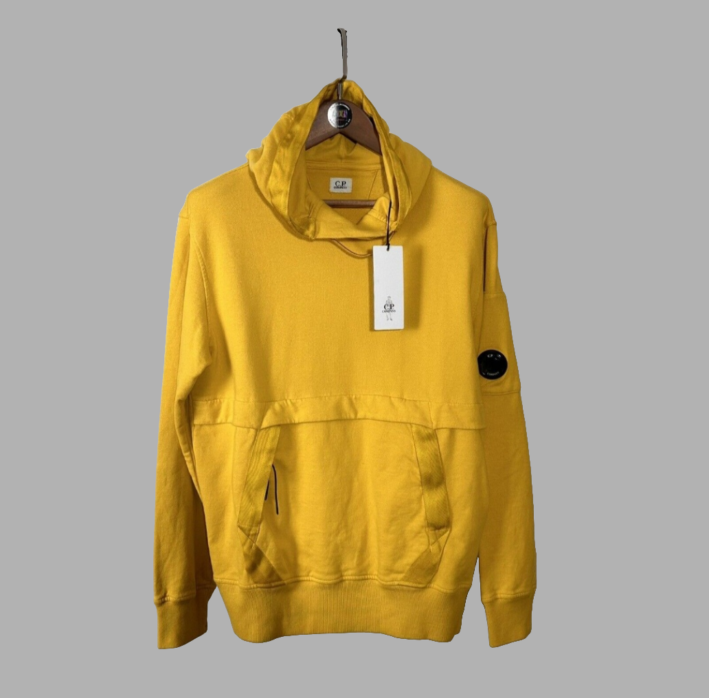 Cp Company Cotton Fleece Lens Overhead Hoodie in Golden Nugget