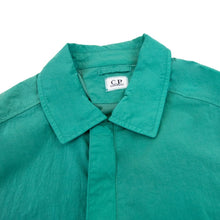 Load image into Gallery viewer, Cp Company Chrome-R Overshirt In Frosty Green
