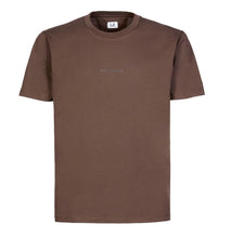 Load image into Gallery viewer, Cp Company Small Centre Logo T-Shirt In Brown
