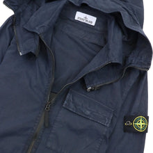Load image into Gallery viewer, Stone Island 1 Pocket Old Effect Hooded Overshirt in Navy
