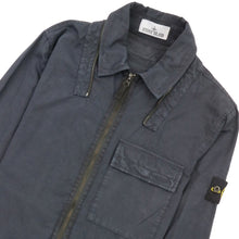 Load image into Gallery viewer, Stone Island 1 Pocket Old Effect Hooded Overshirt in Navy
