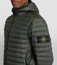 Load image into Gallery viewer, Stone Island Loom Woven Chambers R-Nylon Down Tc Packable Jacket In Green
