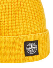 Load image into Gallery viewer, Stone Island Wool Beanie In Yellow
