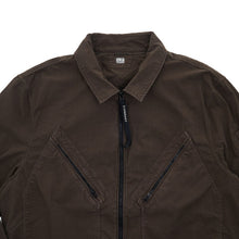 Load image into Gallery viewer, CP Company Rip-Stop Full Zip Lens Shirt in Khaki
