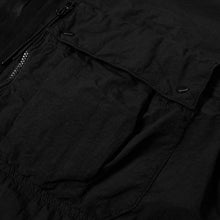 Load image into Gallery viewer, CP Company Flatt Nylon Lens Smock Overshirt in Black
