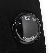 Load image into Gallery viewer, CP Company Rip - Stop Quarter Zip Lens Shirt in Black
