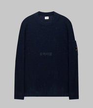 Load image into Gallery viewer, CP Company Wool Blend Crewneck Knitted Jumper In Navy
